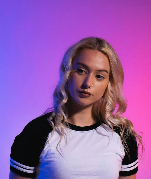 Marketing post media